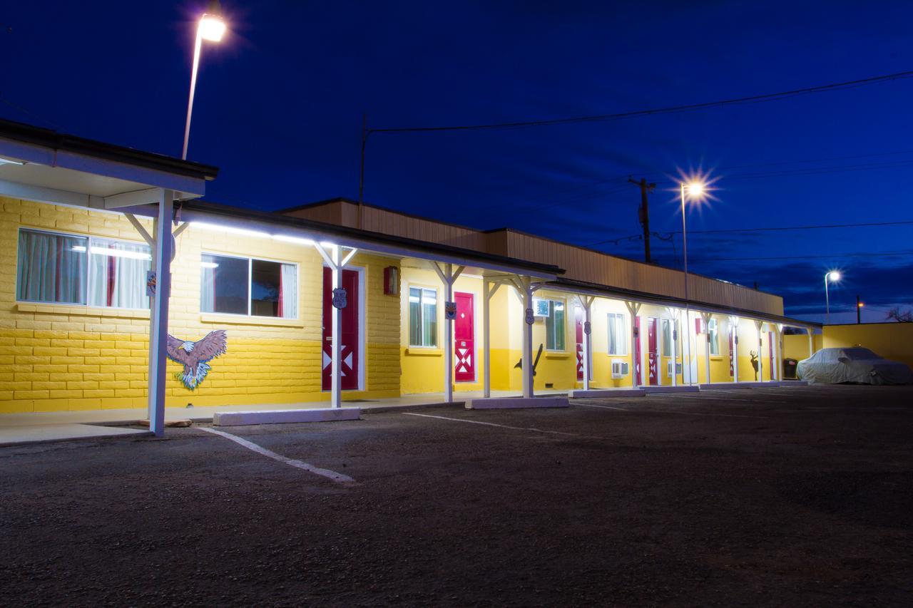 Brad'S Desert Inn 홀브룩 외부 사진