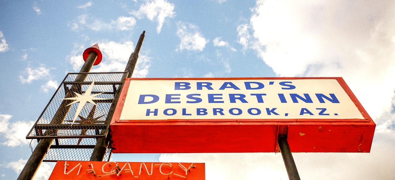 Brad'S Desert Inn 홀브룩 외부 사진